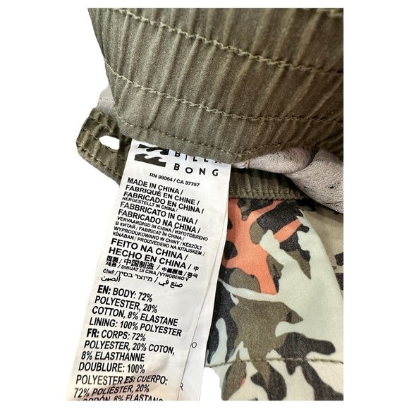 Coral Gardeners 17" Layback Elastic Waist Shorts Swim Trunks NWOT - Picture 6 of 11